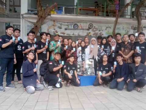 Minigold Indonesia Beri Sponsor Tim Robot Madrasah TechnoNatura