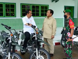 Jokowi Tinjau Penyerahan Motor di Kodim 1503/Tual