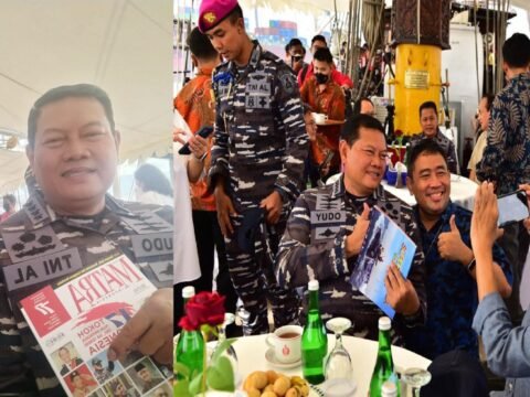 KSAL Bersama Pimpinan Media Nasional di KRI Dewaruci, Joy Sailing