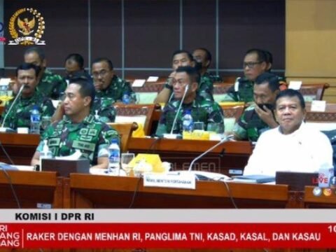 Terlalu Berisiko Jika TNI AL Terus Dikerdilkan Di Dalam Bingkai Bangsa Maritim