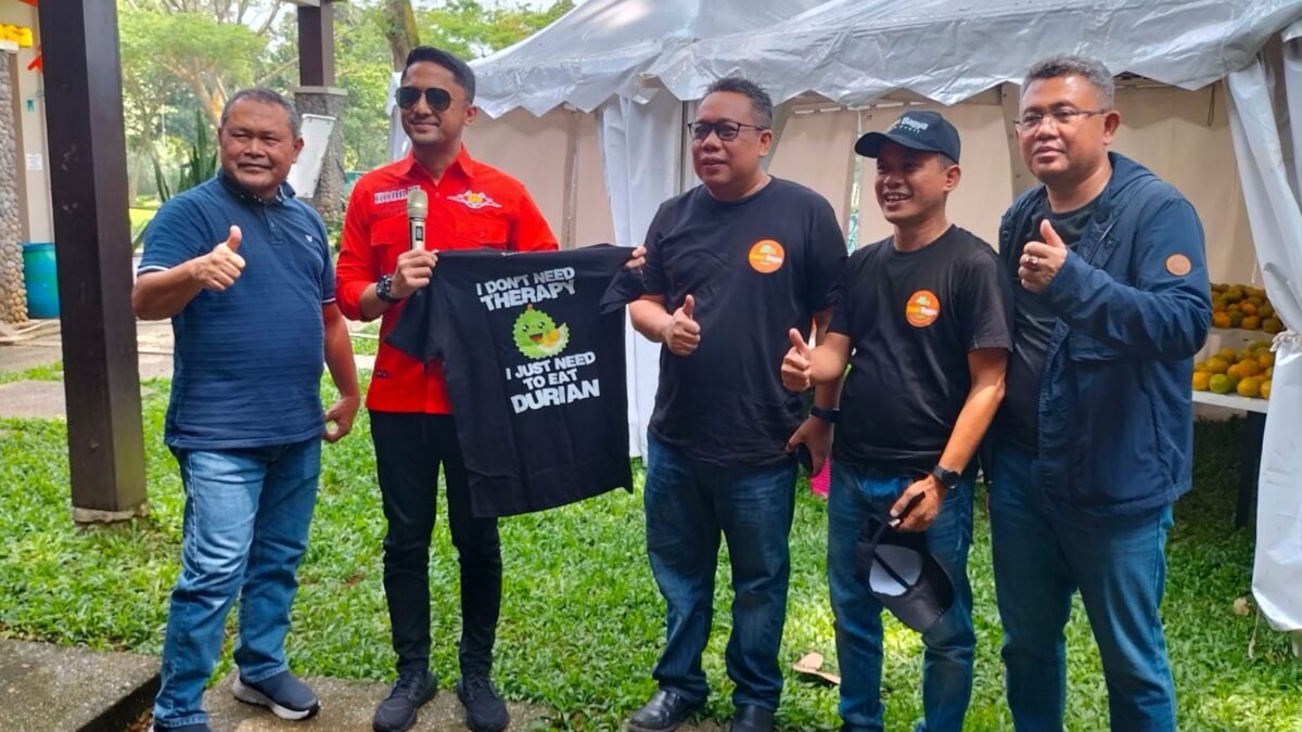 Buah Lokal Jadi Tuan Rumah di Festival Duren Bagya di Bandung Buah Lokal Jadi Tuan Rumah di Festival Duren Bagya di Bandung