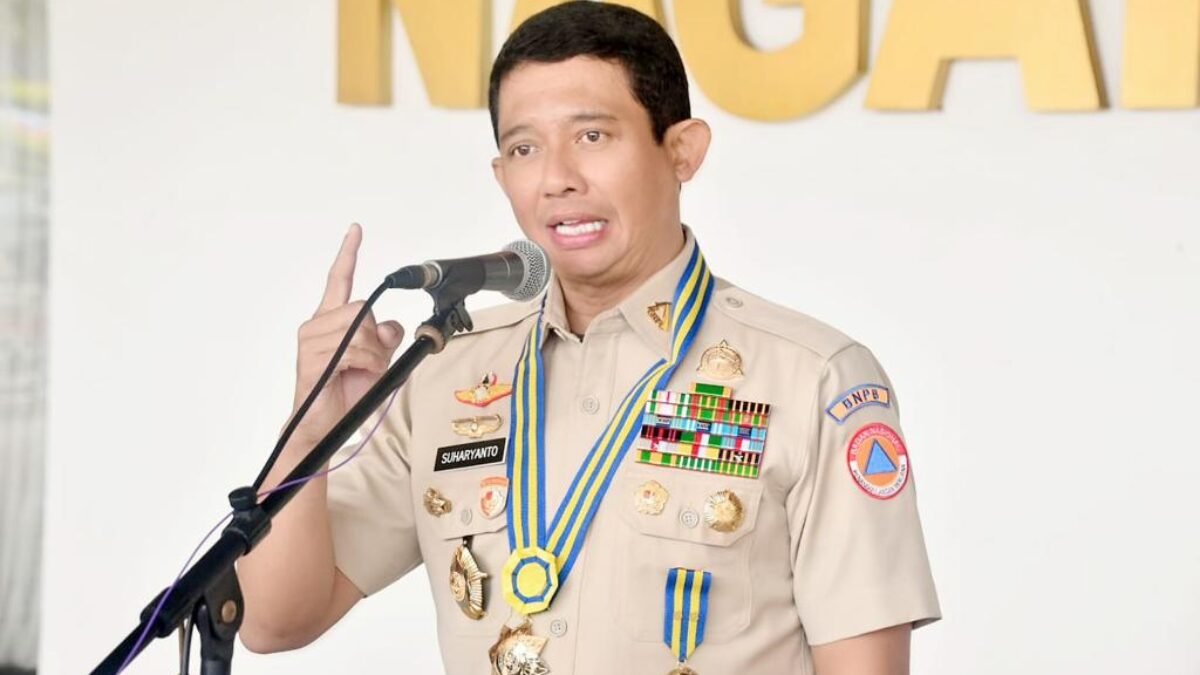 Stadium General IPDN Oleh Kepala BNPB Letjen TNI Suharyanto Stadium General IPDN Oleh Kepala BNPB Letjen TNI Suharyanto