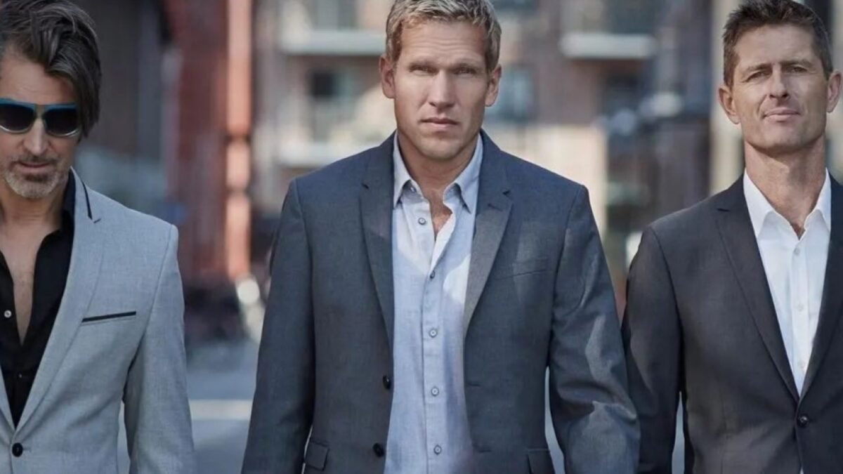 MLTR BACK ON THE ROAD TOUR 2022” The Kasablanka Hall, Jakarta, 8 November 2022 MLTR BACK ON THE ROAD TOUR 2022” The Kasablanka Hall, Jakarta, 8 November 2022