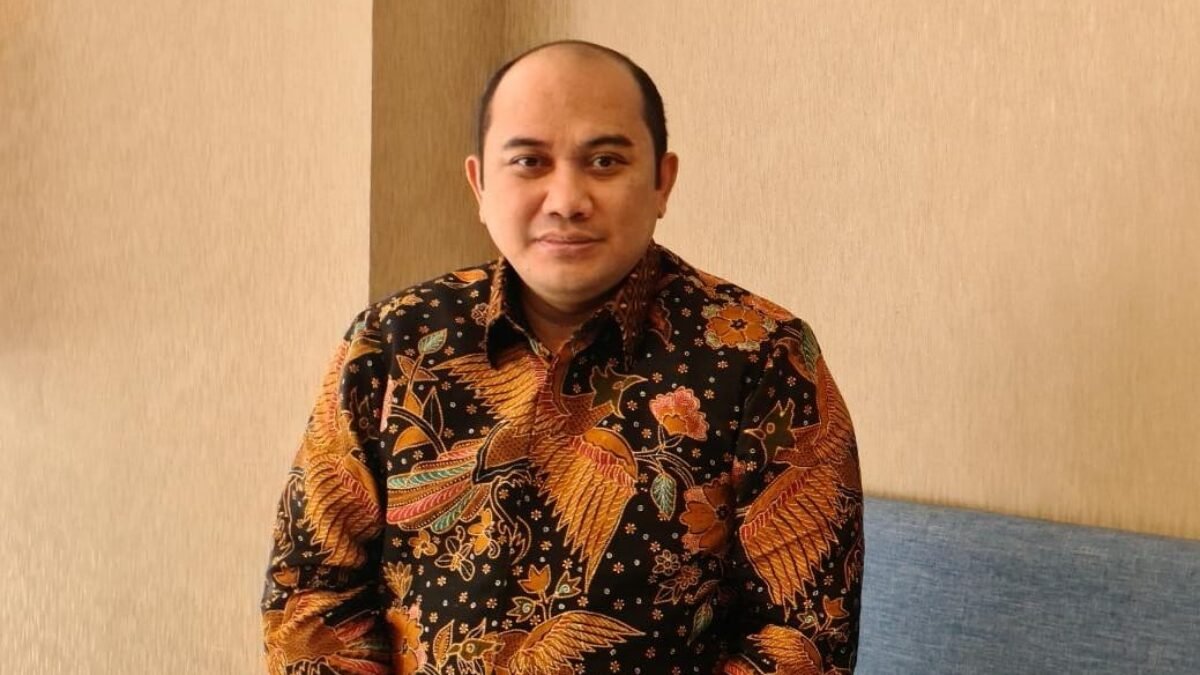 Dasar Al-Qu’ran Tentang Ucapan Selamat Natal Dasar Al-Qu’ran Tentang Ucapan Selamat Natal