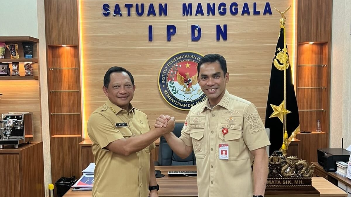Mendagri Prof Tito Karnavian dan Brigjen Singgamata Kasat Manggala IPDN Kemendagri