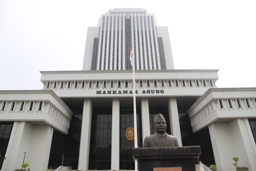 Apa dan Siapa Yang Memimpin Mahkamah Agung