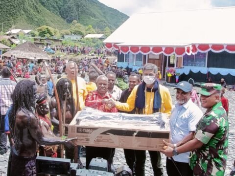 Catatan Perjalanan Puncak Jaya Papua