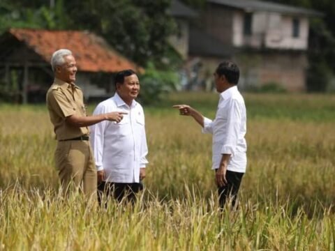 Kode Keras Jokowi Pasangkan Prabowo Ganjar, Klik Ini