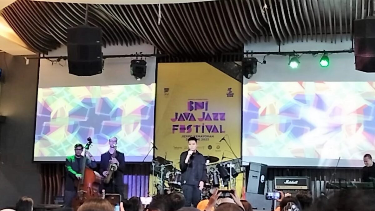 Menikmati Keindahan Jazz di Jakarta International BNI Java Jazz Festival 2023: Sebuah Perjuangan yang Tidak Terlupakan Menikmati Keindahan Jazz di Jakarta International BNI Java Jazz Festival 2023: Sebuah Perjuangan yang Tidak Terlupakan