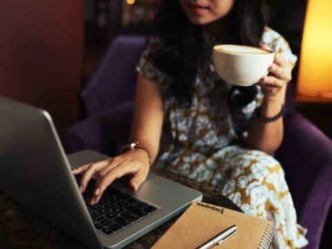 Teknik Hypnotic Copywriting, Menjadi Kunci Sukses Berjualan dengan Banjir Orderan