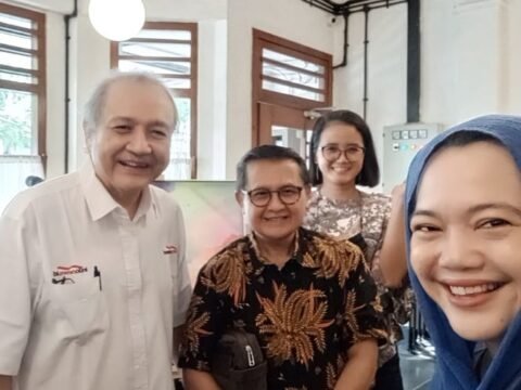 Bukber Satupena Merajut Makna, repost Hariankami.com