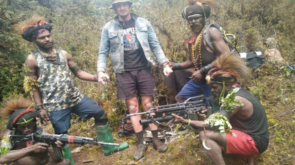 Ada Pejabat Papua Yang Mendukung Kelompok Kriminal Bersenjata?