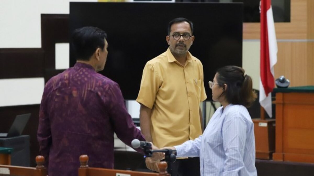 LSM Yang Terkait Papua Disinyalir Luhut Punya Kepentingan Asing