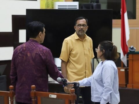 LSM Yang Terkait Papua Disinyalir Luhut Punya Kepentingan Asing
