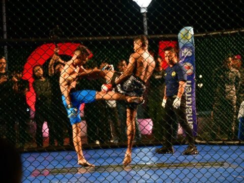 Aksi Bertarung Memukau di Kejuaraan MMA Kasal Cup Selama The 4th MNEK 2023 Makassar