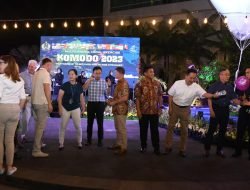 Cocktail Party Di Atas Geladak Utama KRI Bima Suci