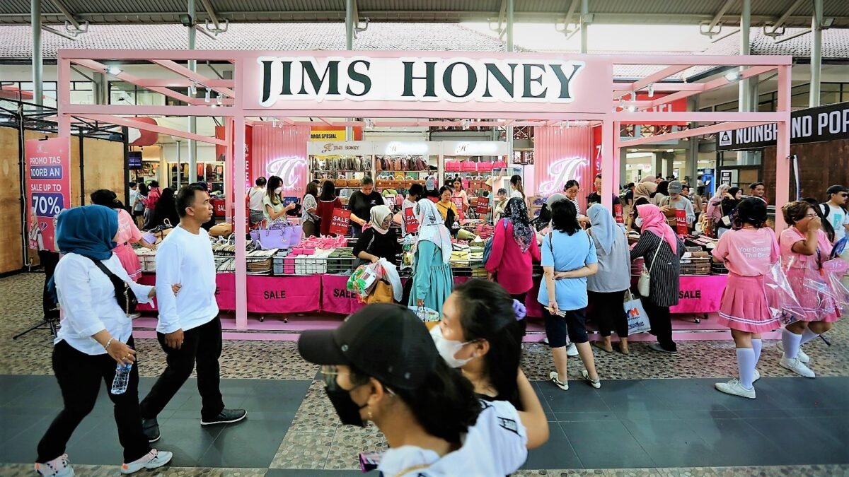 Menggebrak Produk Fashion Wanita Terlengkap di Jakarta Fair