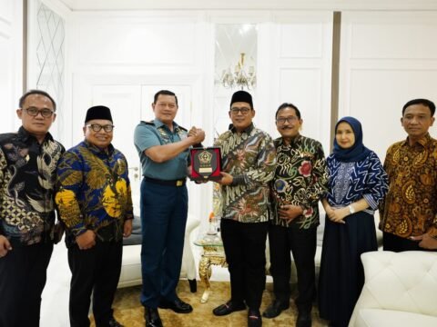 Panglima TNI-Pepadi: Inisiasi Gelar Wayang Pagelaran 78