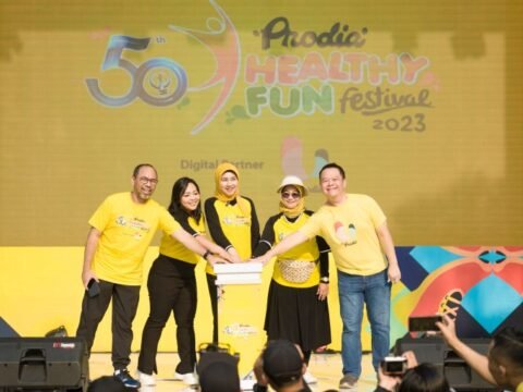 Gaungkan Gaya Hidup Sehat, Lebih dari 8.000 Peserta Rayakan Puncak Prodia Healthy Fun Festival 2023 Gaungkan Gaya Hidup Sehat, Lebih dari 8.000 Peserta Rayakan Puncak Prodia Healthy Fun Festival 2023