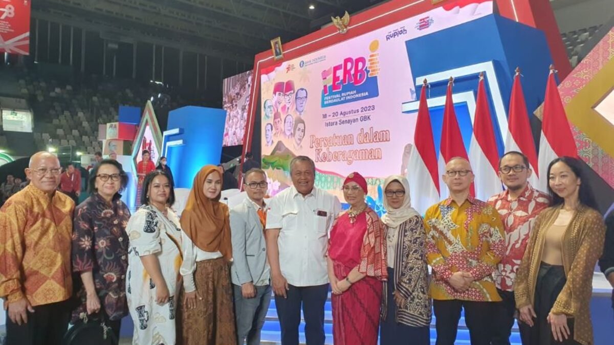Pembukaan Festival Rupiah Berdaulat Indonesia Oleh Gubernur Bank Indonesia Pembukaan Festival Rupiah Berdaulat Indonesia Oleh Gubernur Bank Indonesia