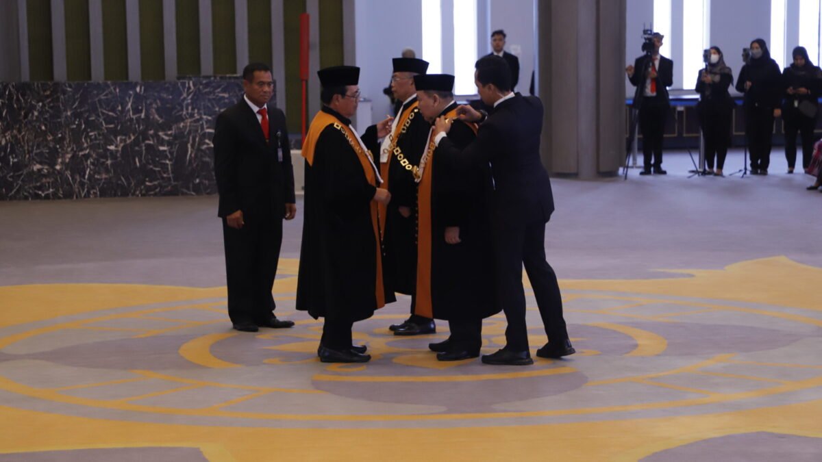 Jubir MA Suharto Dilantik Menjadi Ketua Muda Pidana Mahkamah Agung Jubir MA Suharto Dilantik Menjadi Ketua Muda Pidana Mahkamah Agung