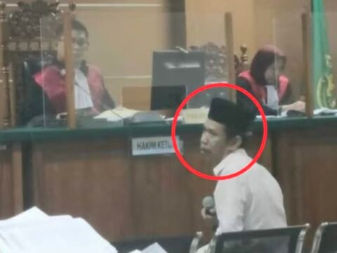 Skandal Korupsi Dana Desa: Kades Memakai Uang untuk Karaoke dan Nyawer Lady Companion Setiap Hari