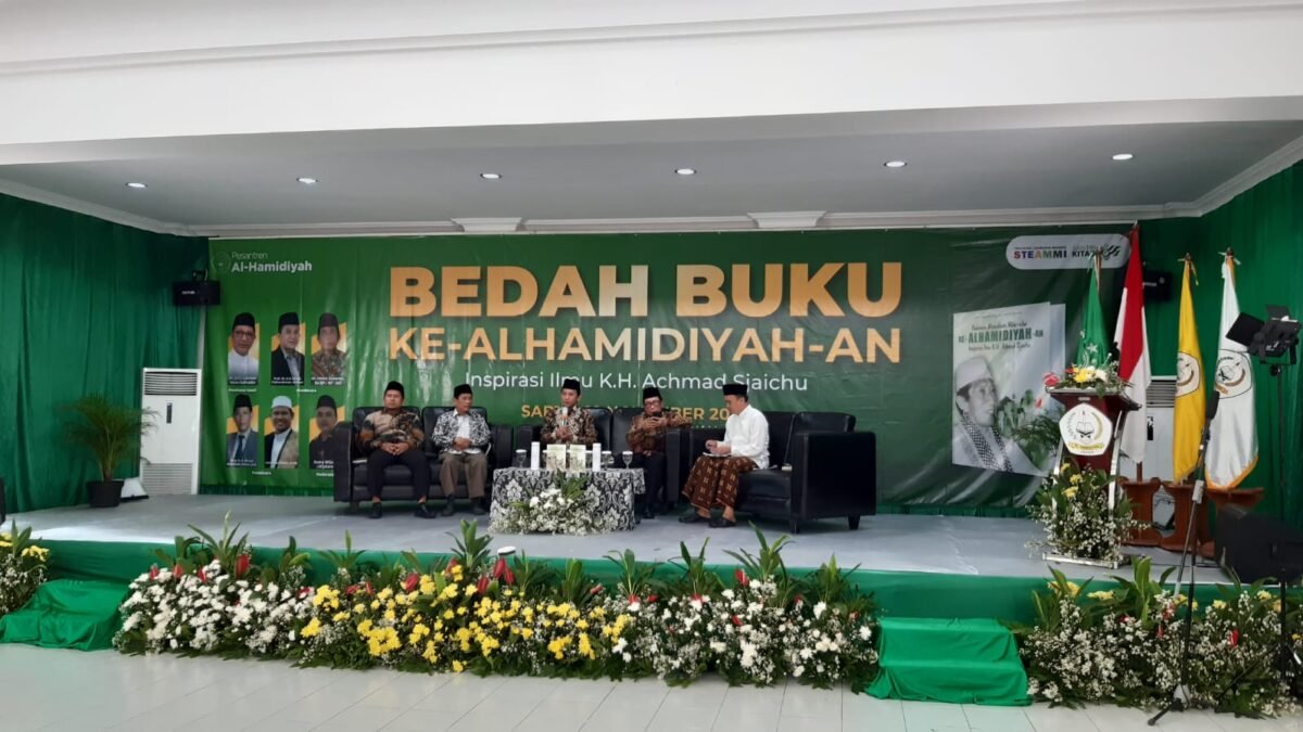 Bedah Buku Ke-Alhamidiyah-an: Meneladani K.H. Achmad Sjaichu Bedah Buku Ke-Alhamidiyah-an: Meneladani K.H. Achmad Sjaichu