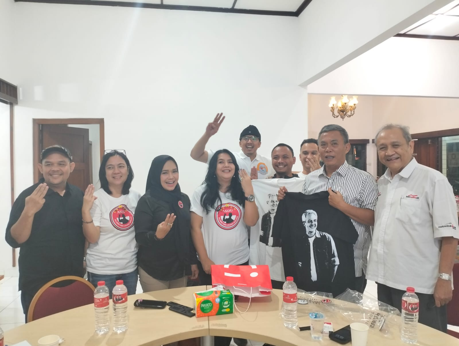 Alumni SMA Untuk Ganjar Berkumpul Bertemu TPD DKI Jakarta Ganjar – Mahfud