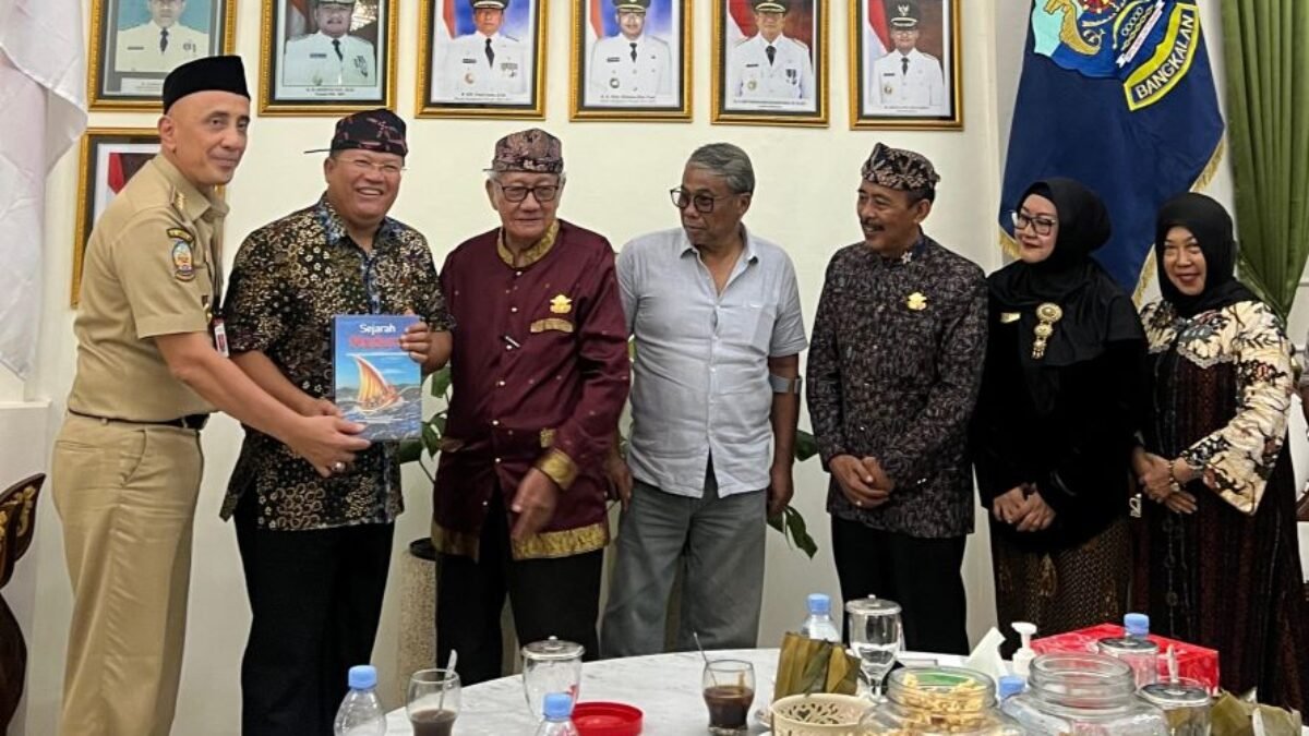 Penjabat Bupati Bangkalan Terima Kunjungan Kementerian Pariwisata Dan Ekonomi Kreatif RI Penjabat Bupati Bangkalan Terima Kunjungan Kementerian Pariwisata Dan Ekonomi Kreatif RI