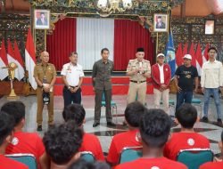 Arief M.Edie Melepas Secara Resmi Koontingen Tim Sepakbola Bangkalan Soccer Academy