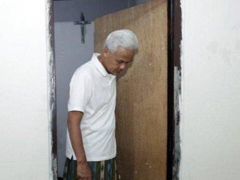 Ganjar Pranowo: Memahami Toleransi dan Meresapi Aspirasi di Rumah Orang Kristen