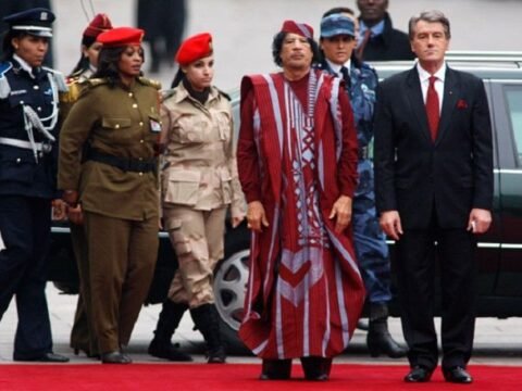 Mengenang Kepemimpinan Kontroversial Muammar Khadafi di Libya Mengenang Kepemimpinan Kontroversial Muammar Khadafi di Libya