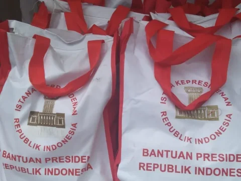 Istana Negara Minta Maaf atas Kekisruhan Acara Open House Jokowi