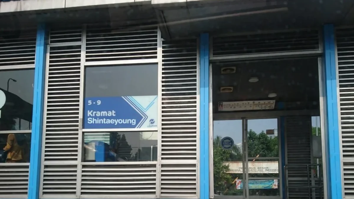 Halte Kramat Sentiong Diubah Netizen Menjadi Kramat Shin Tae Yong, Aya-Aya Wae Halte Kramat Sentiong Diubah Netizen Menjadi Kramat Shin Tae Yong, Aya-Aya Wae