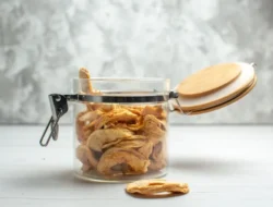 6 Merk Toples Terbaik dan Berkualitas, Cocok untuk Lebaran!