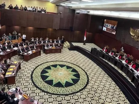 Dissenting Opinion Menegaskan Telah Terjadi Penyalahgunaan Pelaksanaan Program Bansos serta Ketidaknetralan Aparat Pemerintahan