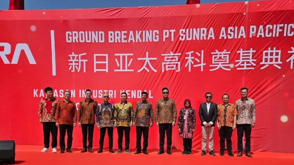 Groundbreaking Pabrik Motor Listrik Sunra di Kawasan Ekonomi Khusus Kendal, Jawa Tengah Groundbreaking Pabrik Motor Listrik Sunra di Kawasan Ekonomi Khusus Kendal, Jawa Tengah