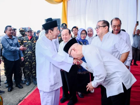 Kabar duka, Syarifah Salma binti Hasyim bin Yahya Yang merupakan istri Habib Luthfi bin Yahya Meninggal Dunia