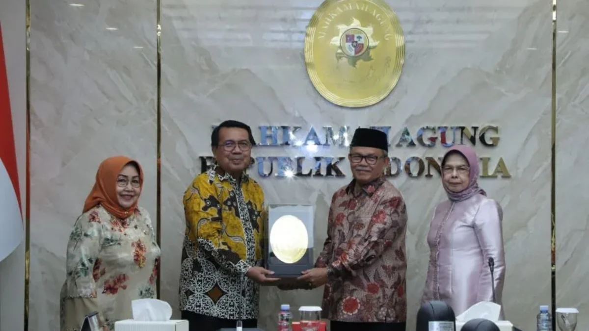 Ketua Mahkamah Agung Melepas Amran Suadi, Ketua Kamar Agama yang Humoris dan Suka Menulis Syair Lagu
