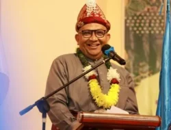 Afriansyah Noor, Wamenaker RI, Terima Gelar Adat ‘Pangeran Rimbun Alam Cipta Negeri’ Afriansyah Noor, Wamenaker RI, Terima Gelar Adat ‘Pangeran Rimbun Alam Cipta Negeri’