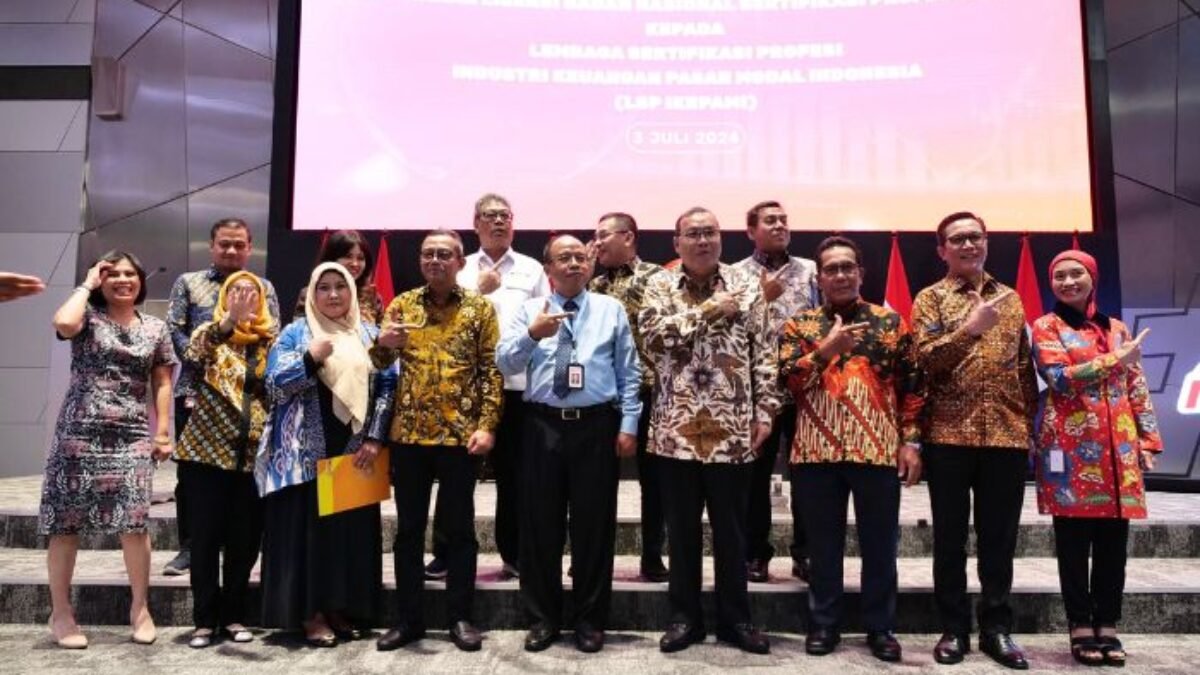 BNSP Beri Sertifikat Lisensi ke LSP IKEPAMI, Dukung Pengembangan SDM Berkualitas di Pasar Modal