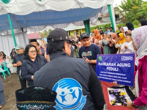 Mahkamah Agung Peduli Oleh Prof Yulius SH, MH di Tanah Datar