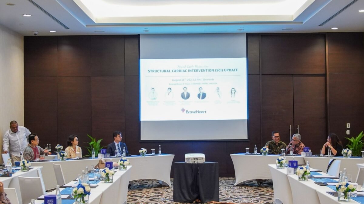 BraveHeart Center Gelar Forum Ilmiah dengan Fokus pada Intervensi Jantung Struktural BraveHeart Center Gelar Forum Ilmiah dengan Fokus pada Intervensi Jantung Struktural