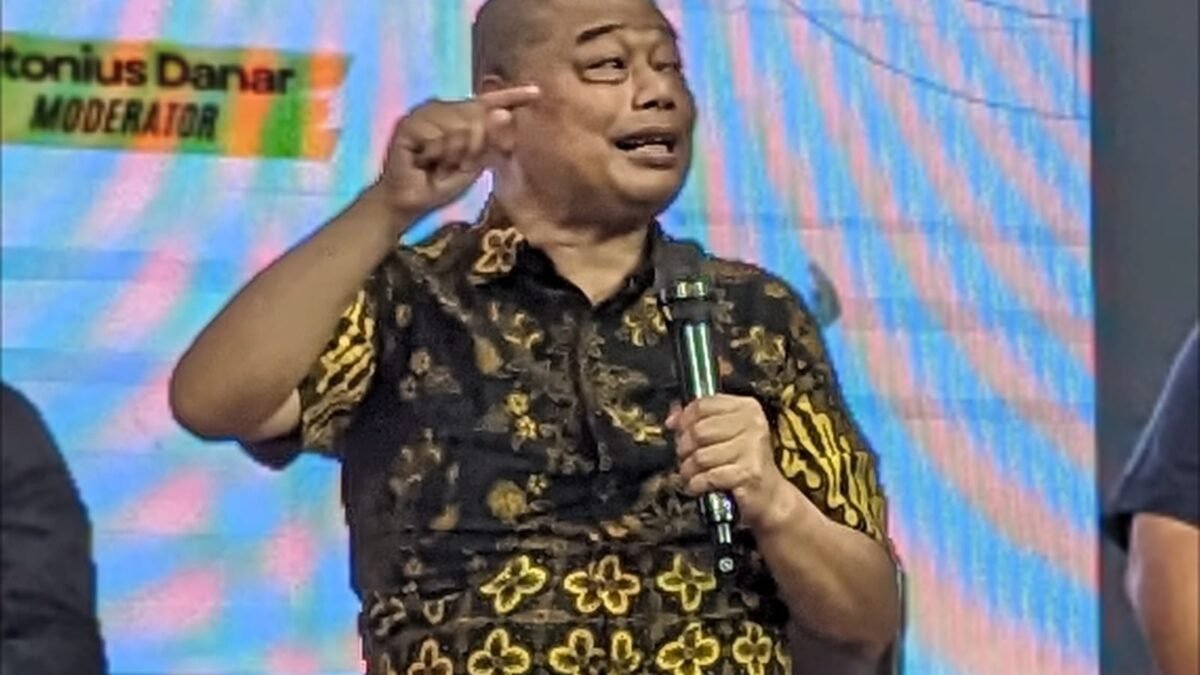 Benny Susetyo (Pakar Komunikasi Politik) Tentang Positivisasi Etika Lawan Manipulasi Hukum Benny Susetyo (Pakar Komunikasi Politik) Tentang Positivisasi Etika Lawan Manipulasi Hukum