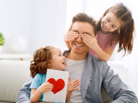 Fakta Mengejutkan: Kurangnya Kasih Sayang Ayah Bisa Membuat Wanita Mempermainkan Pria, Ini Alasannya!