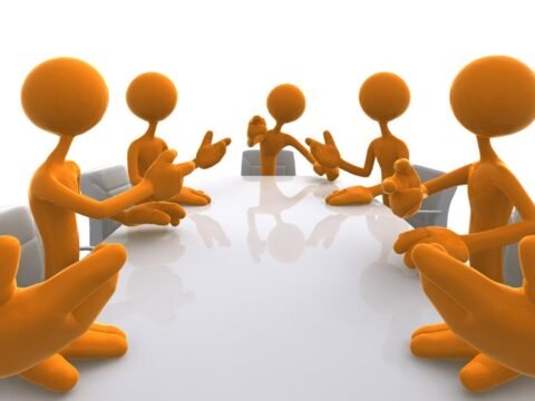Menghadiri Pertemuan dengan Atasan