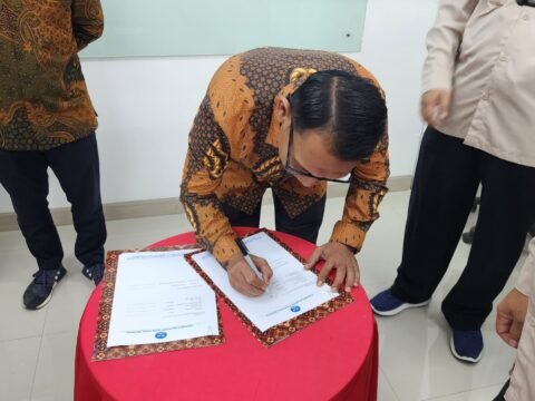 Resmi Dilantik, Suprianto NA dan Pengurus DPW PROPAMI Sumsel Berkomitmen Majukan Pasar Modal