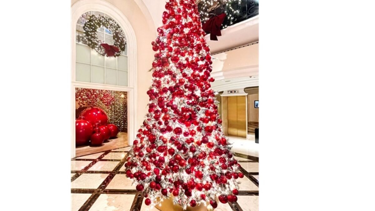 Glorious Christmas Di Hotel Gran Mahakam Glorious Christmas Di Hotel Gran Mahakam