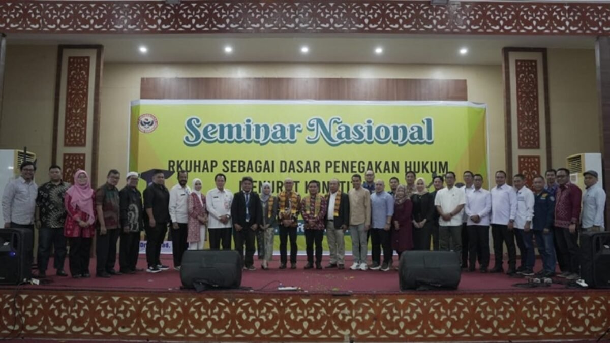 Seminar Nasional dan Lokakarya Bahas RKUHAP sebagai Dasar Penegakan Hukum Konstitusional Seminar Nasional dan Lokakarya Bahas RKUHAP sebagai Dasar Penegakan Hukum Konstitusional