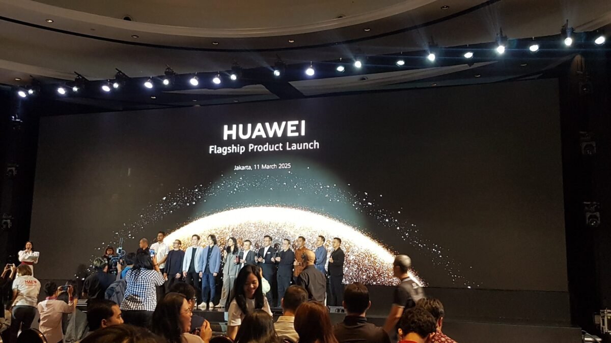 Smartphone Lipat Paling Tangguh? HUAWEI Mate X6 Jawabannya! Segera Miliki Sekarang Smartphone Lipat Paling Tangguh? HUAWEI Mate X6 Jawabannya! Segera Miliki Sekarang